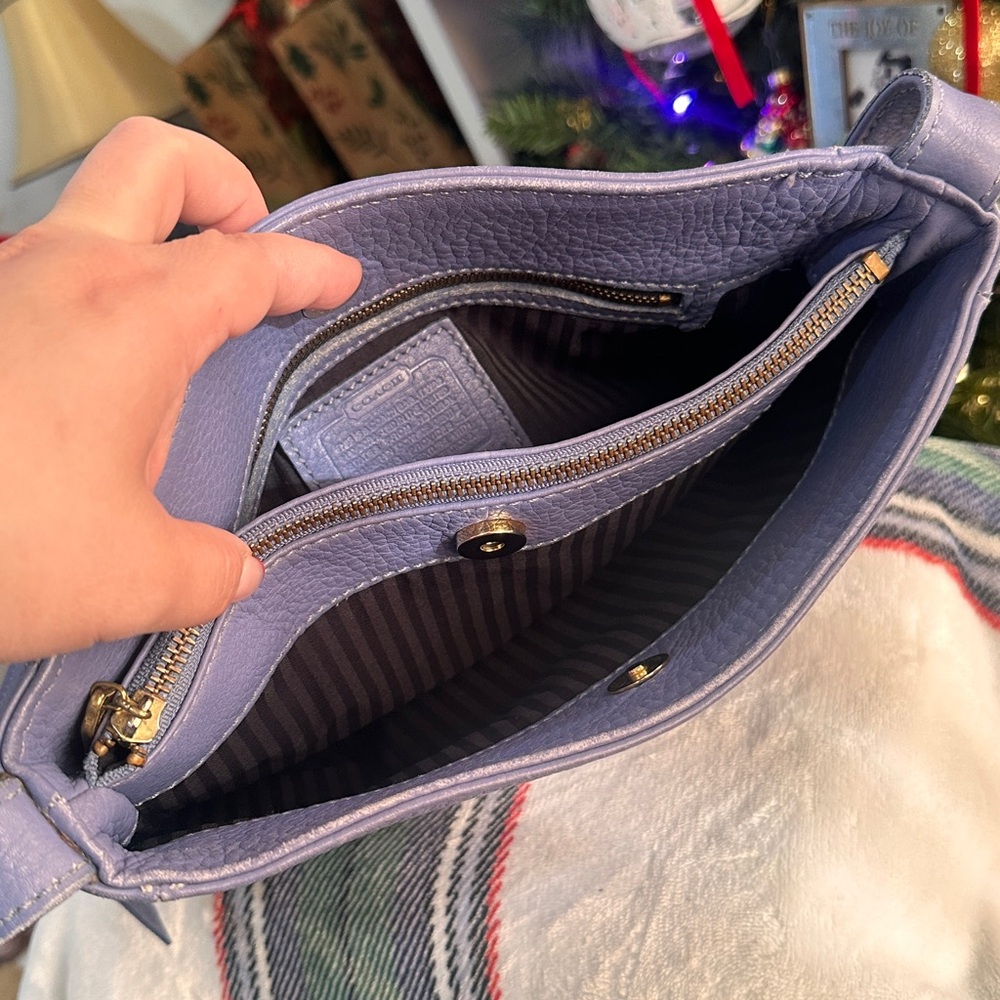 COACH Vintage Sonoma Pocket Zip Natural Grain Leather-Periwinkle - Picture 13 of 15